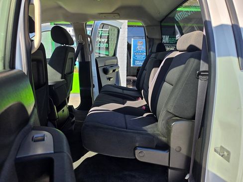Used 2011 Chevrolet Silverado 1500 LT w/ All-Star Edition RWD image 21