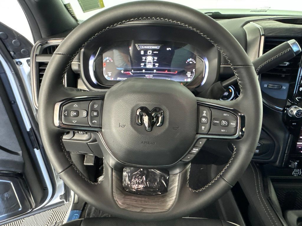 New 2027 RAM 2500 Limited AWD/4WD image 15