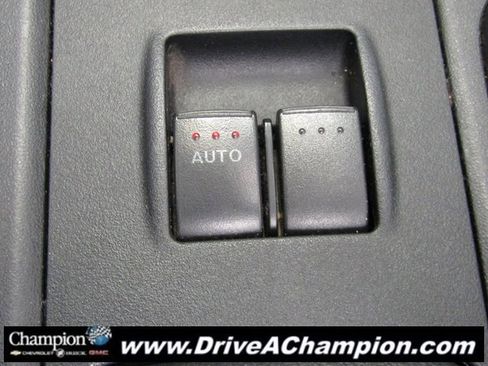 Used 2012 MAZDA MX-5 Miata Sport image 22