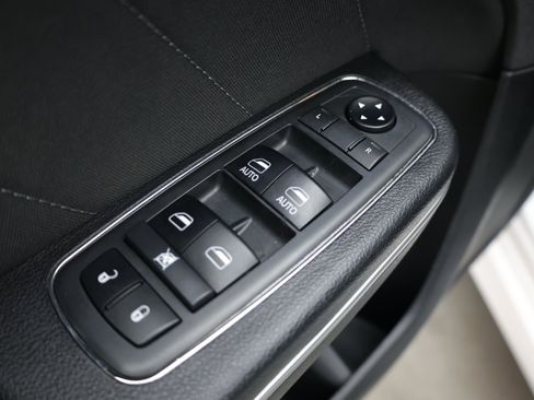 Used 2019 Dodge Charger GT RWD image 14