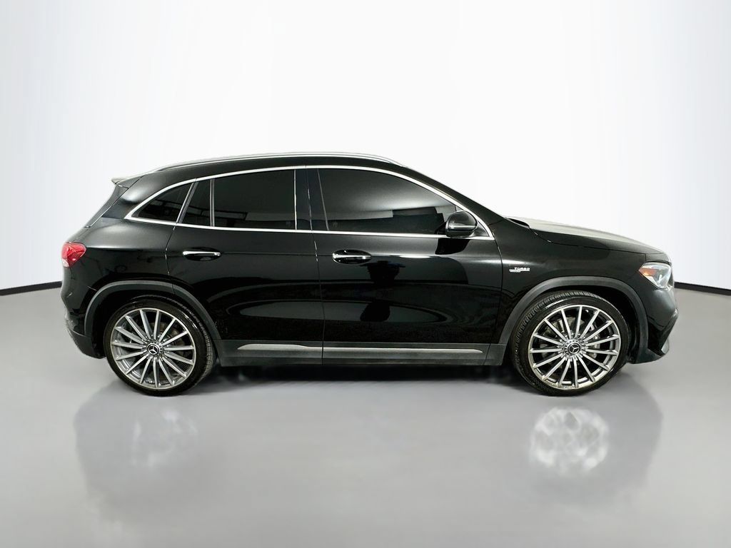 Used 2021 Mercedes-Benz GLA 45 AMG 4MATIC image 4