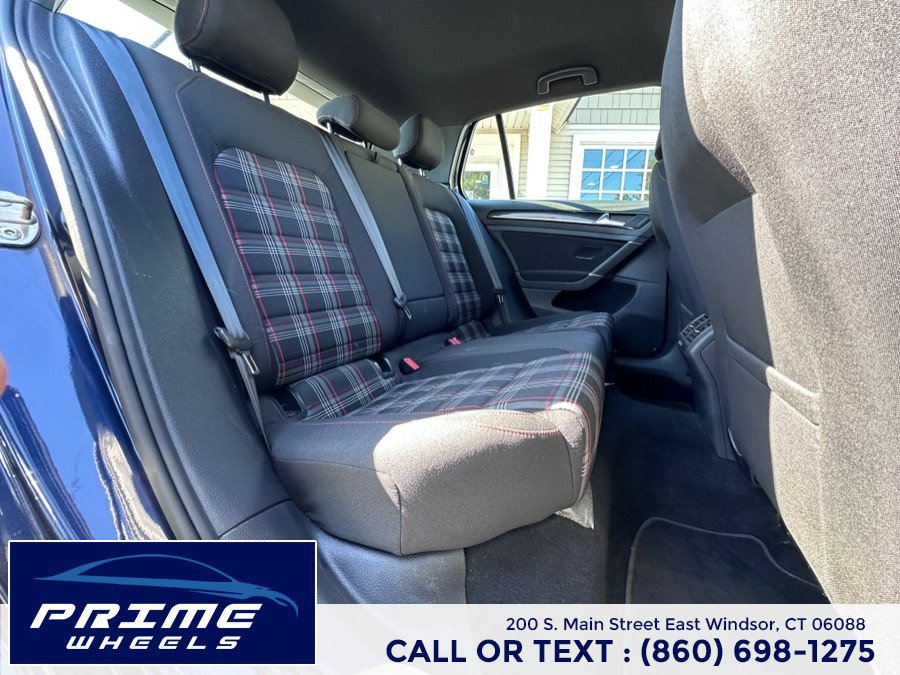 Used 2017 Volkswagen GTI SE FWD image 15