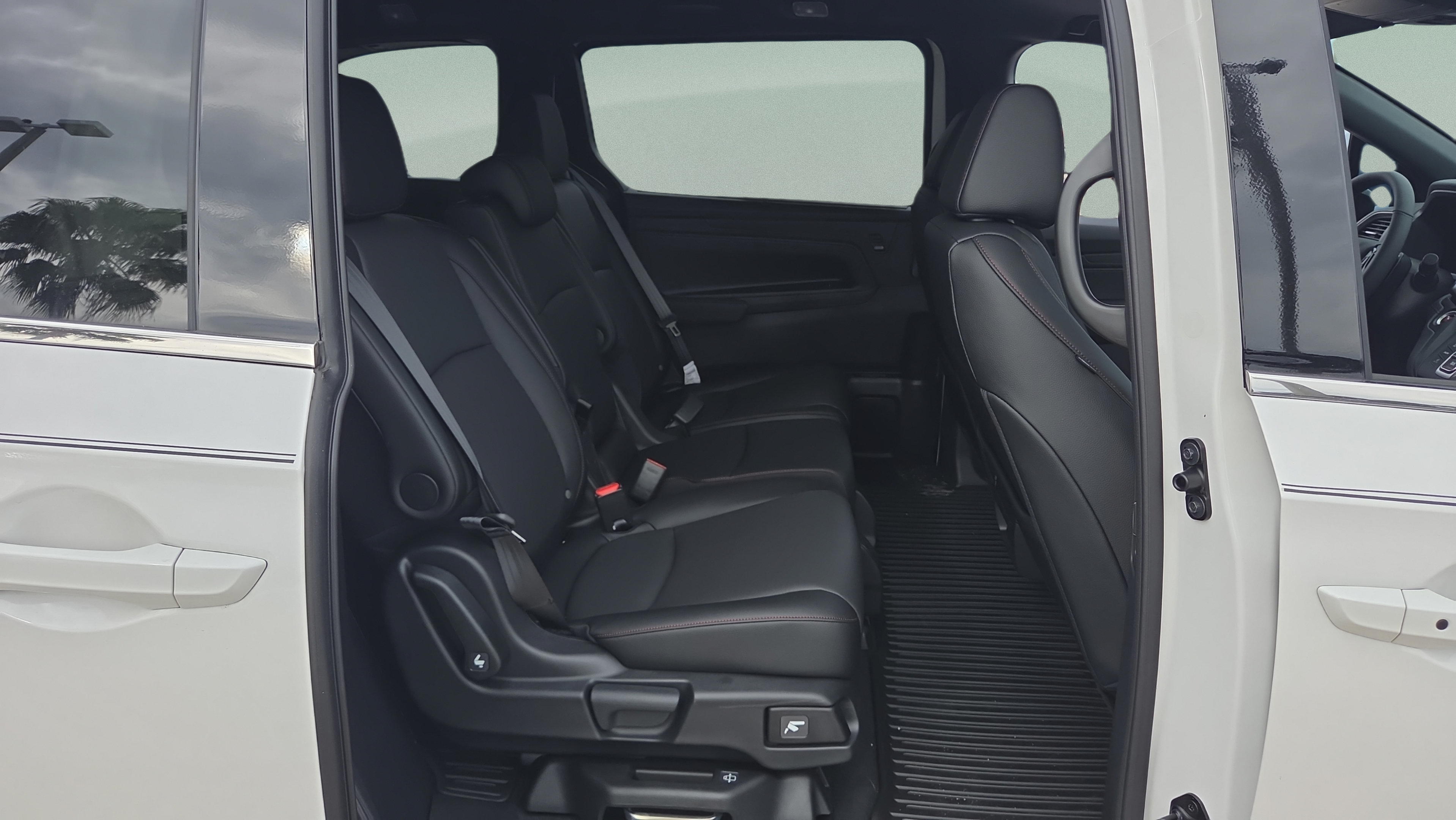 New 2026 Honda Odyssey Sport-L image 15