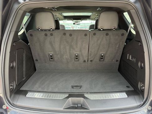 Used 2024 GMC Yukon Denali w/ LPO, Floor Liner Package AWD/4WD image 14