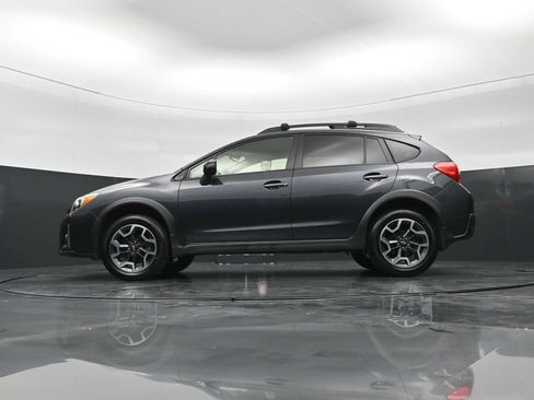 Used 2017 Subaru Crosstrek 2.0i Limited AWD/4WD image 32