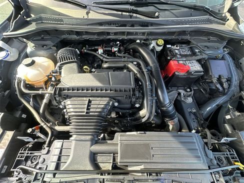 Used 2025 Ford Escape Platinum image 25