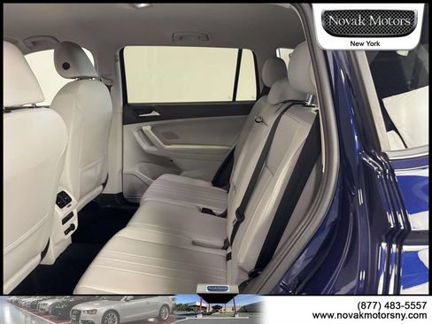 Used 2023 Volkswagen Tiguan SE AWD/4WD image 11
