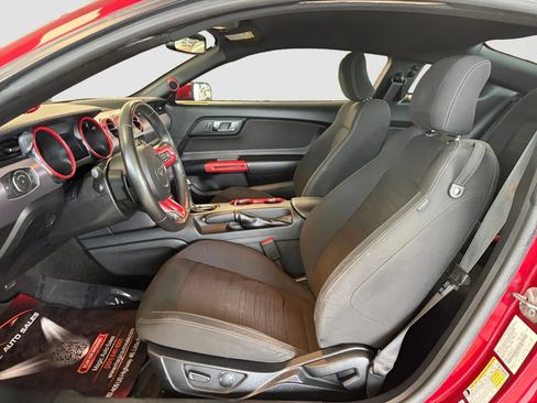 Used 2015 Ford Mustang GT RWD image 12