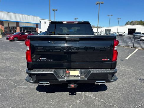 Used 2021 Chevrolet Silverado 1500 RST image 19