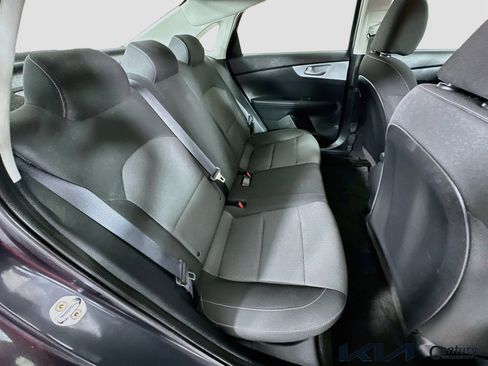 Used 2023 Kia Forte LXS w/ LXS Technology Package FWD image 24