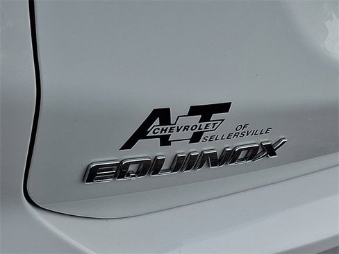 Used 2023 Chevrolet Equinox LT image 29