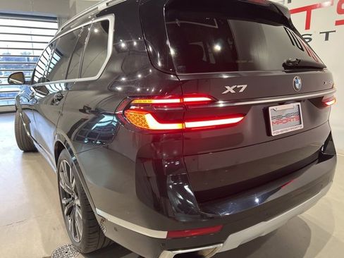 Used 2023 BMW X7 xDrive40i image 9