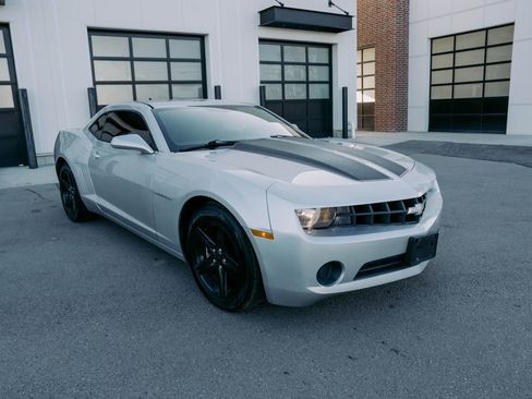 Used 2012 Chevrolet Camaro LS image 4