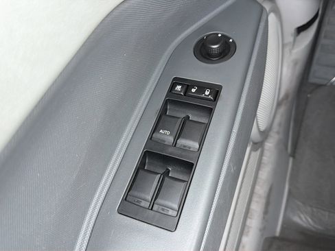 Used 2007 Dodge Caliber R/T FWD image 19