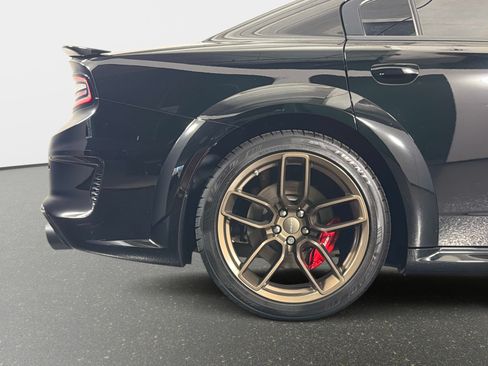 Used 2022 Dodge Charger SRT Hellcat w/ Harman/Kardon Audio Group RWD image 6