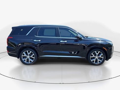 Used 2021 Hyundai Palisade Limited w/ Cargo Package FWD image 3