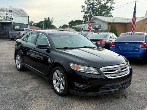 Used 2012 Ford Taurus SEL FWD image 2