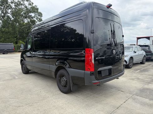 Certified 2025 Mercedes-Benz Sprinter 2500 image 16