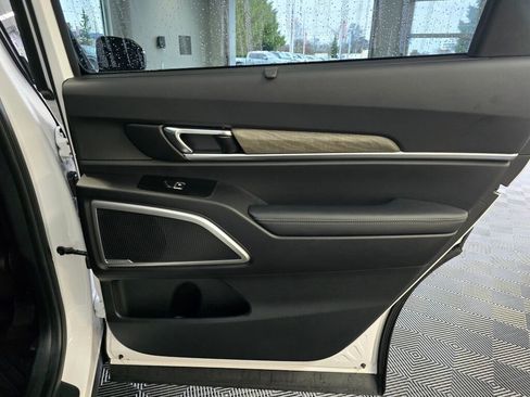 Used 2022 Kia Telluride EX w/ EX Premium Package image 42