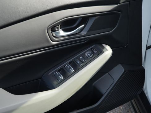 Used 2024 Honda Accord EX image 14