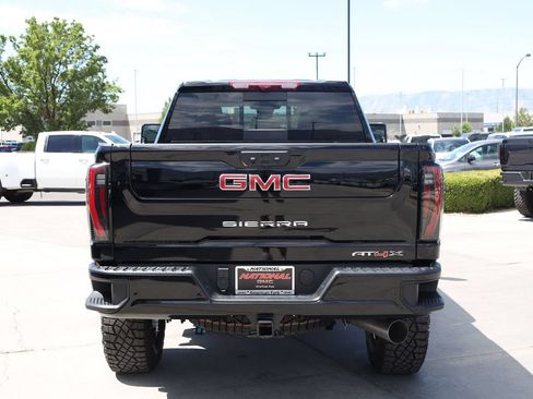 New 2026 GMC Sierra 2500 AT4X AWD/4WD image 5