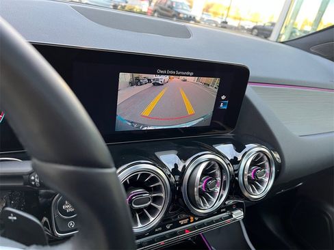 Certified 2023 Mercedes-Benz GLA 250 4MATIC image 23