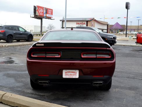 Used 2021 Dodge Challenger GT w/ Plus Package image 6