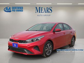 Used 2023 Kia Forte LXS video 1