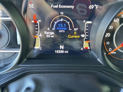 Used 2024 Jeep Wrangler Rubicon w/ Convenience Group image 21