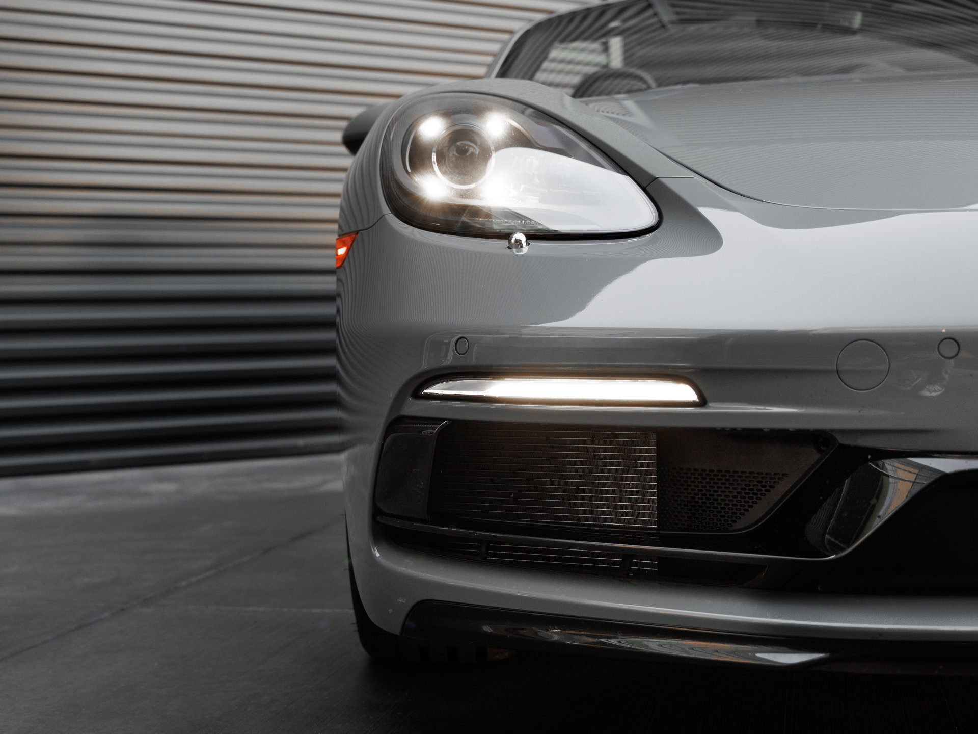 Certified 2025 Porsche 718 Boxster S RWD image 40