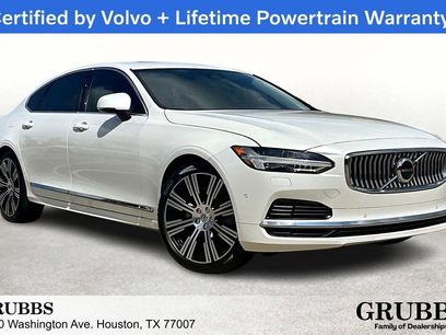 Used 2023 Volvo S90 T8 Ultimate w/ Lounge Package