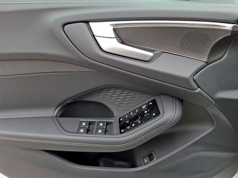 Used 2025 Audi A5 2.0T Premium Plus w/ Premium Plus image 12