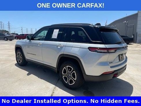 Used 2022 Jeep Grand Cherokee Trailhawk AWD/4WD image 2