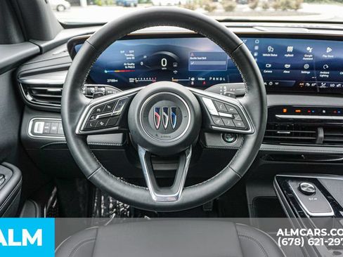 Used 2025 Buick Enclave Preferred FWD image 29
