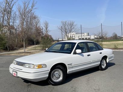 Used 1993 Ford Crown Victoria LX