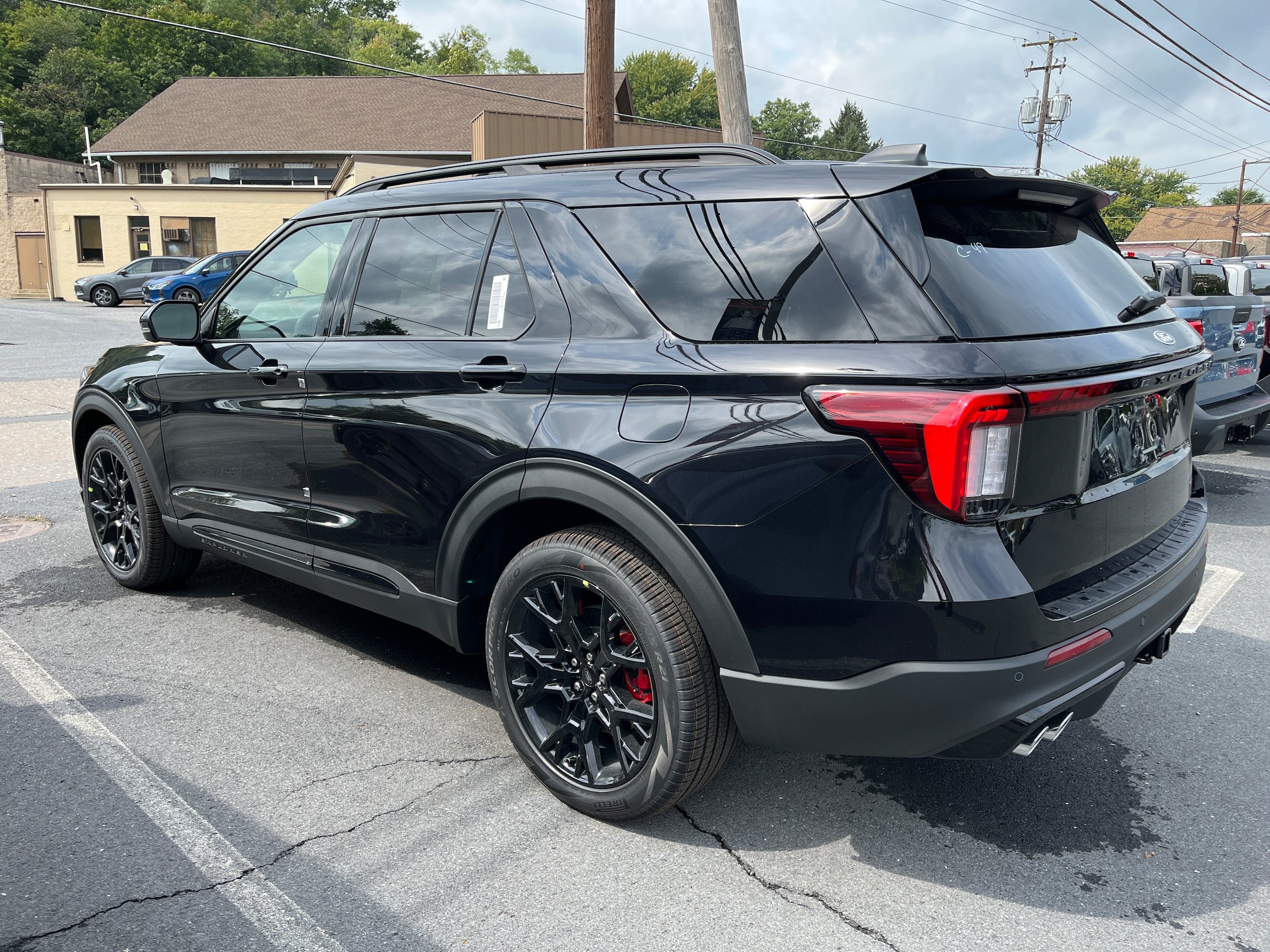 New 2027 Ford Explorer ST w/ Sun And Sound Package AWD/4WD image 10
