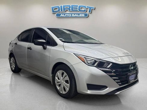 Used 2023 Nissan Versa S w/ Trunk Package FWD image 1