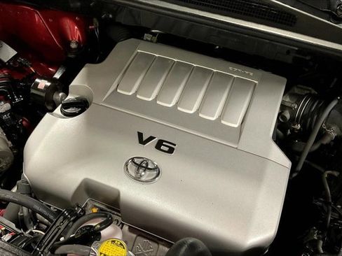 Used 2010 Toyota Highlander Limited image 32