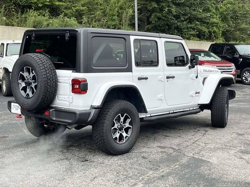 Used 2022 Jeep Wrangler Unlimited Rubicon w/ LED Lighting Group AWD/4WD image 3