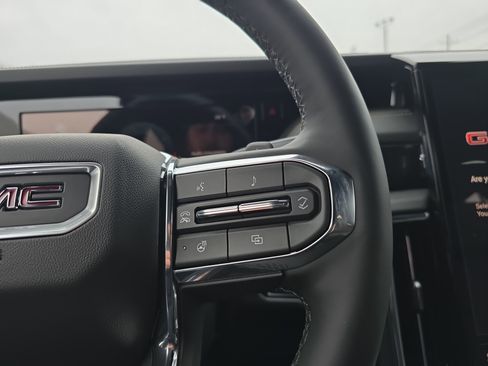 New 2026 GMC Yukon XL Elevation w/ LPO, Floor Liner Package image 24