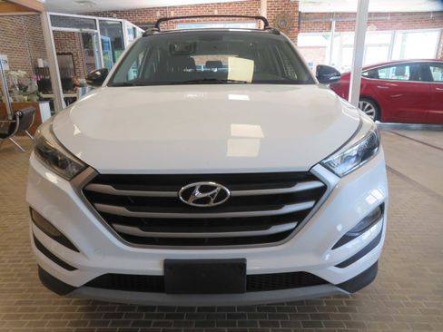 Used 2017 Hyundai Tucson Night AWD/4WD image 57