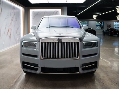 Used 2020 Rolls-Royce Cullinan AWD/4WD image 24