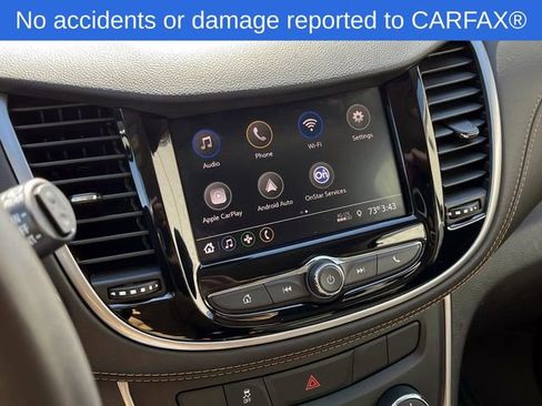 Certified 2022 Chevrolet Trax LT w/ Midnight Edition image 25