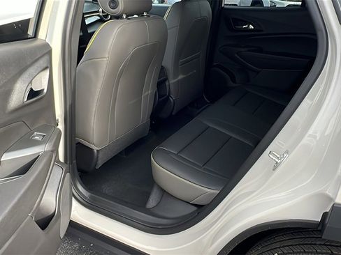 New 2026 Chevrolet Trax ACTIV w/ Driver Confidence Package image 17