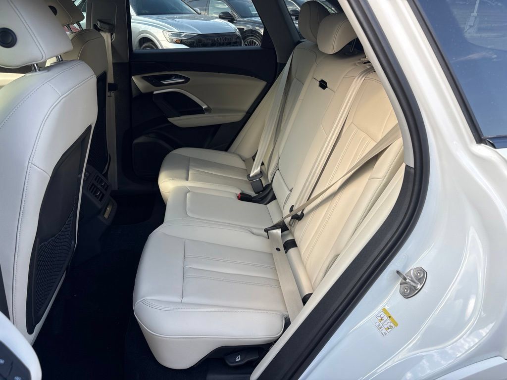 New 2026 Audi Q5 2.0T AWD/4WD image 14