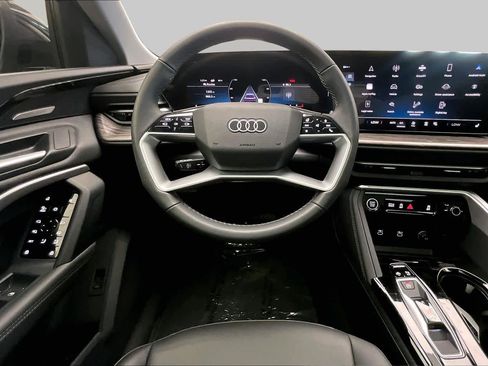 Certified 2025 Audi Q5 Premium Plus AWD/4WD image 6