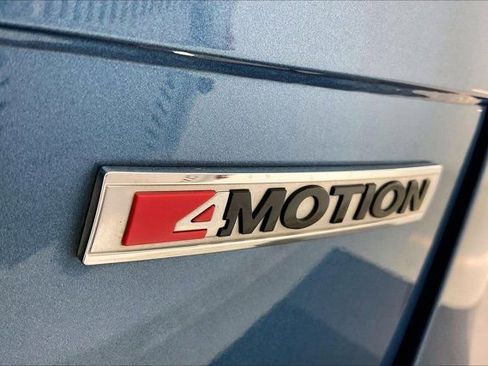 Used 2019 Volkswagen Tiguan SE w/ Panoramic Sunroof Package image 33