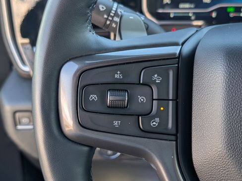 Used 2023 Chevrolet Silverado 1500 High Country w/ High Country Premium Package image 6