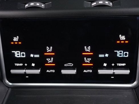 Used 2019 Porsche Panamera Turbo image 71