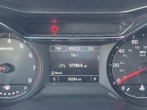Used 2023 Chevrolet TrailBlazer LT FWD image 25